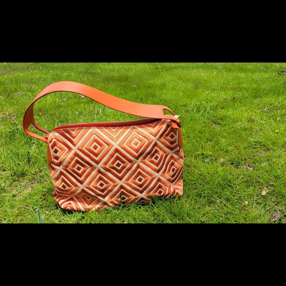 Adrienne vittadini purse